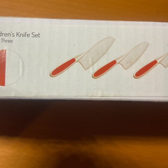 StarPack Children's plastic knife set of three NWT - Picture 7 of 7